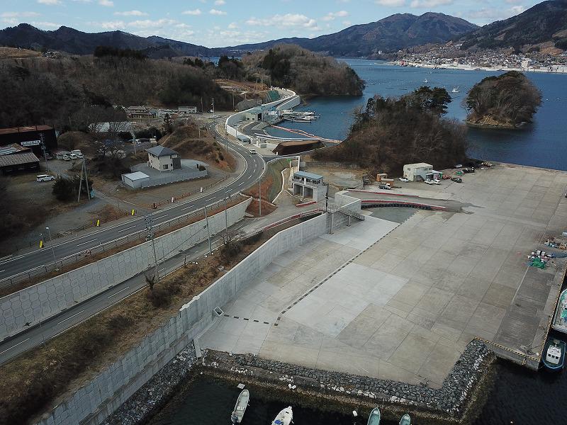 大船渡港永浜地区海岸防潮堤（その２）工事