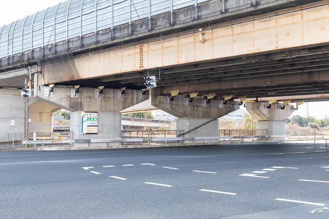 山陽自動車道　川内高架橋他２橋耐震補強工事